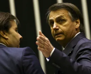 Bolsonaro recebeu mais de R$ 17 mi via Pix em seis meses, revela Coaf