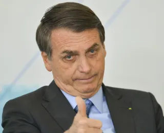 Bolsonaro volta a mentir sobre vacinas contra a Covid