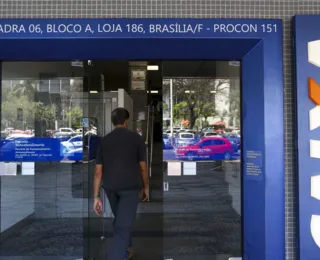 Caixa libera abono salarial para nascidos em setembro e outubro