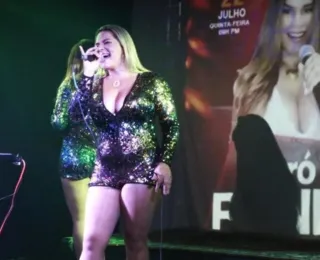 Condenada por tráfico de drogas, cantora brasileira é presa nos EUA