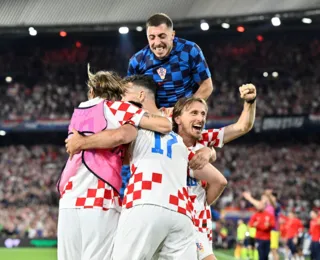 Croácia elimina Holanda e vai em busca do título