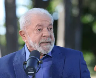 Deputado bolsonarista propõe tirar armas de fogo de seguranças de Lula