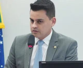 Deputado expulso do PL por “fazer o L” é sondado por dois partidos