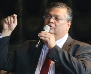 Dino diz que aliados de Bolsonaro fazem caminho clássico de corrupção