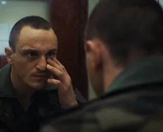 Disco Boy usa iconografia do filme de guerra para falar de família