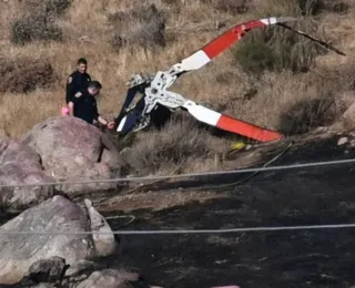 Dois helicópteros de combate a incêndios se chocam nos EUA