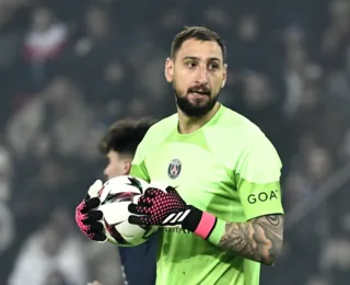 Donnarumma, goleiro do PSG, é alvo de assalto violento dentro de casa