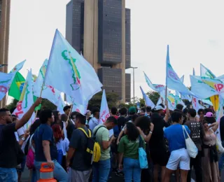 Estudantes fazem ato no Banco Central pela queda na taxa de juros