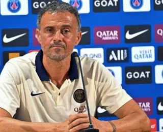 "Favorável para todos", diz Luís Enrique sobre saída de Neymar do PSG