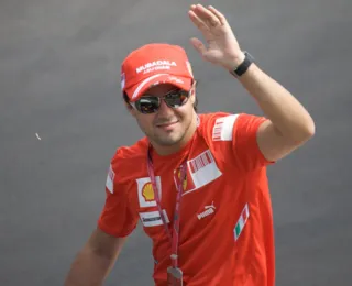 Felipe Massa envia notificação à FIA e reivindica título da F1 de 2008