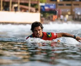 Filipe Toledo se classifica para as semifinais em El Salvador