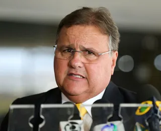 Geddel reclama de demora para definição por nome do grupo governista