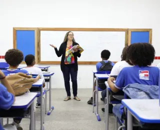 Governo divulga lista de educadores beneficiados com gratificação