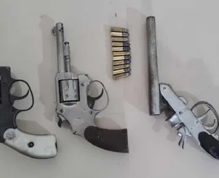 Homem é detido com três armas de fogo em rodovia na Bahia