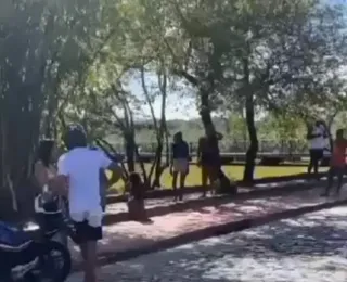 Homem é preso por suspeita de tentar afogar companheira em uma lagoa