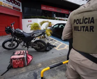 Homem morre após ataque a tiros na Av. Tancredo Neves