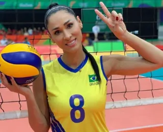 Jaqueline volta às quadras após dois anos de aposentadoria