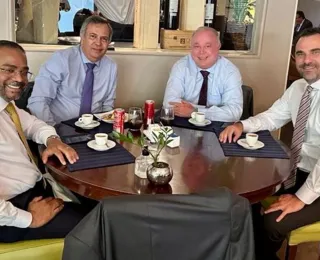 Líderes do Republicanos, PDT, União Brasil e PSDB discutem eleições