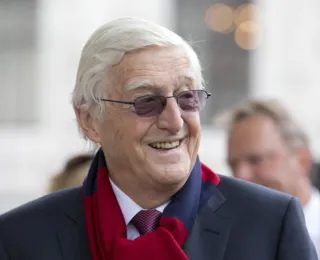 Michael Parkinson, 'rei' das entrevistas, morre aos 88 anos