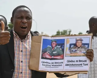 Militares golpistas do Níger anunciam governo