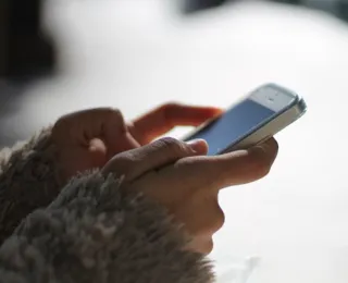 Município proíbe uso de celular em salas de aula