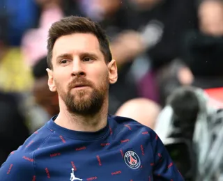 PSG anuncia oficialmente saída de Messi do clube