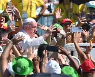 Papa condena assassinato de candidato à presidência do Equador
