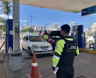 Prefeitura fiscaliza transporte clandestino no São João