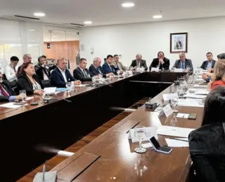 Presidente da Federação de Consórcios da BA vai à reunião no Planalto