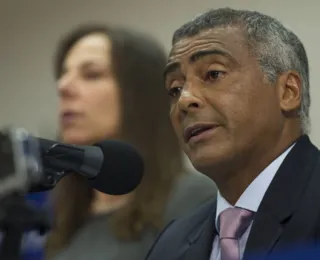 Romário deve receber alta médica nos próximos dias, diz boletim médico