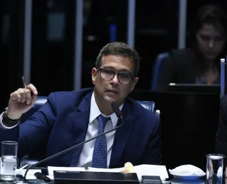 Rotativo do cartão de crédito deve acabar, diz Campos Neto