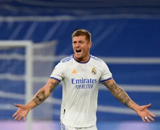 Toni Kroos renova com o Real Madrid por uma temporada