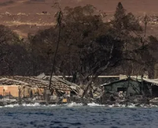 Tragédia dos incêndios no Havaí supera 100 mortes