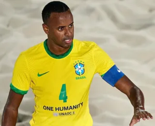 Vídeo: brasileiro marca golaço no beach soccer e viraliza nas redes