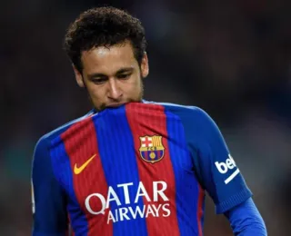 Xavi descarta retorno de Neymar ao Barcelona: "Não está na lista"