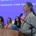 Ex-atletas lamentam saída de Ana Moser do Ministério do Esporte imagem