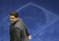 Alcolumbre admite disputar presidência do Senado novamente