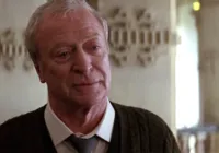 Aos 90 anos, ator Michael Caine anuncia aposentadoria