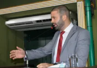 Átila do Congo é advertido pela CMS após bate-boca com Téo Senna