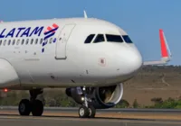 Avião erra pista e torre evita tragédia