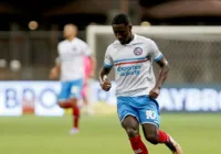 Bahia renova com lateral Ryan até fim da temporada 2025