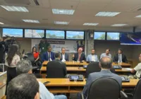 Bobô pede retorno da torcida mista em audiência pública na Alba