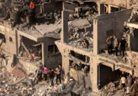 Bombardeios noturnos de Israel em Gaza deixam mais de 80 mortos