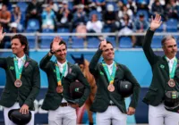 Brasil conquista medalha de bronze no salto por equipes do hipismo
