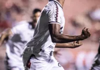 Com suspeita de lesão, Matheus Trindade será submetido a exame