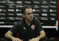 Condé exalta "dedicação dos jogadores" em empate contra o Atlético-GO