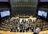 Congresso aprova liberação de R$ 15 bilhões para estados e municípios