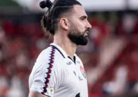 "Conseguimos uma vitória importante", destaca Léo Gamalho