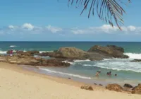 Corpo de jovem que se afogou é encontrado em Itapuã nesta terça