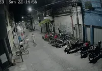 Criminosos em bicicletas assaltam e agridem mulheres no Rio Vermelho